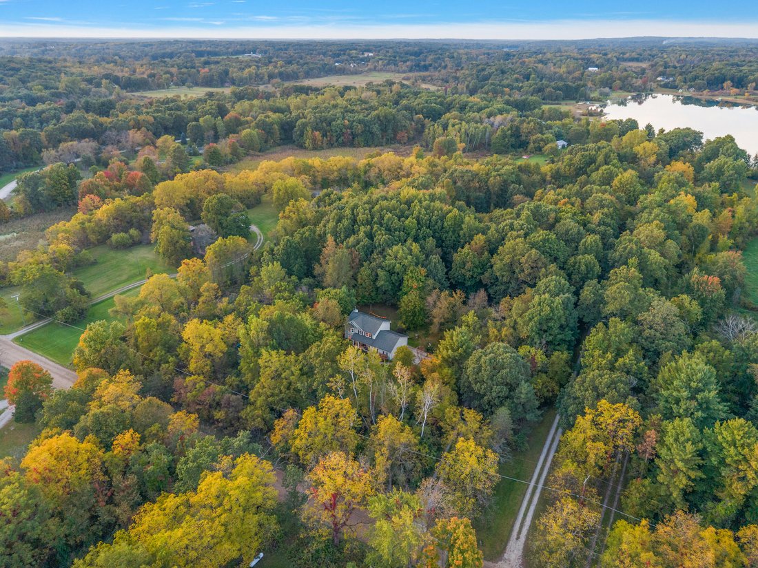 House in Brighton, Michigan, United States 4 - 19018720