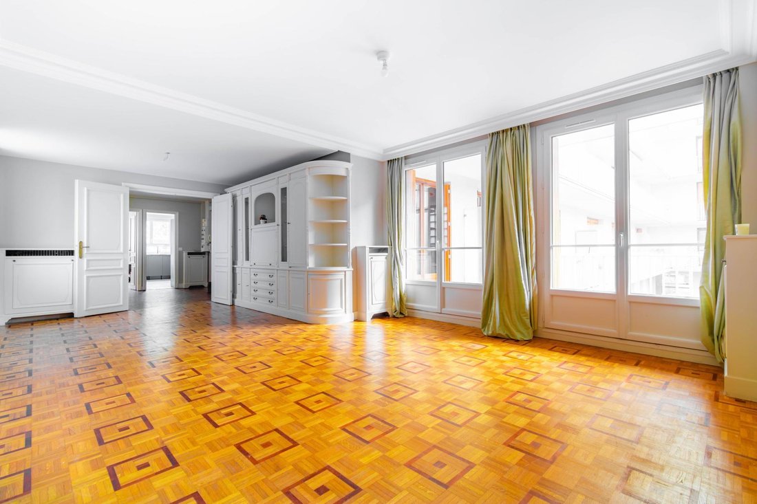 Apartment in Les Arcades, Viroflay, France 2 - 19019360