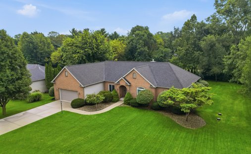House in Mishawaka, Indiana, United States 1