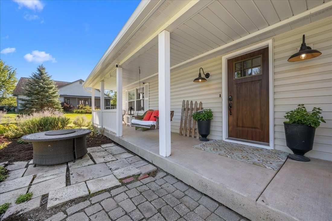 House in Plato Center, Illinois, United States 2 - 19018676