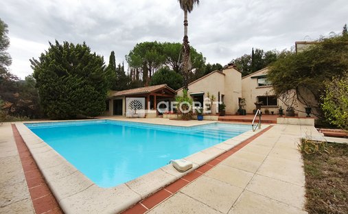Villa en Reynès, Occitania, Francia 1