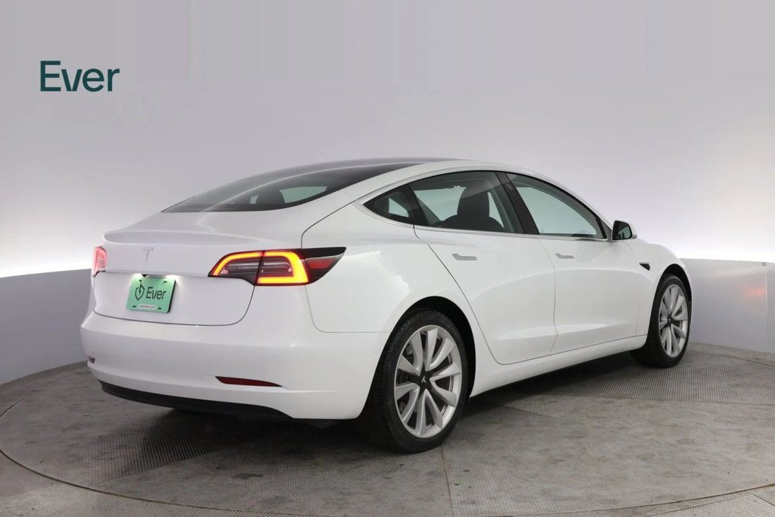 Sedan in San Francisco, CA, United States 3 - 18500793