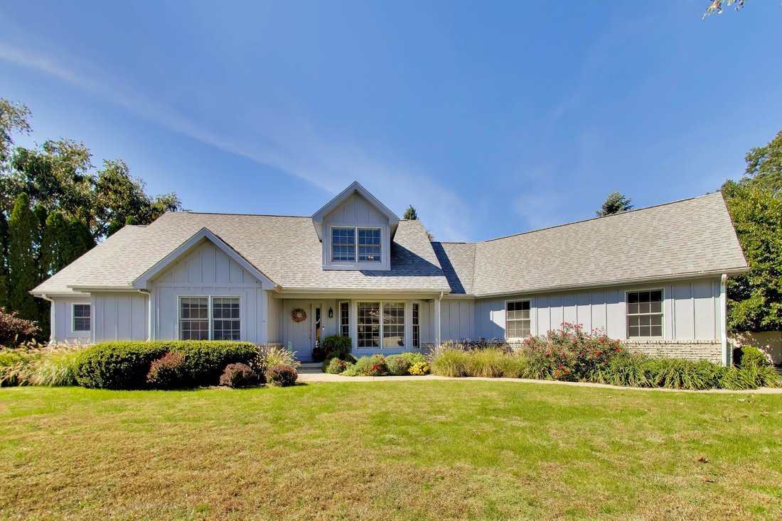 Condo in Beverly Shores, Indiana, United States 1 - 19018662
