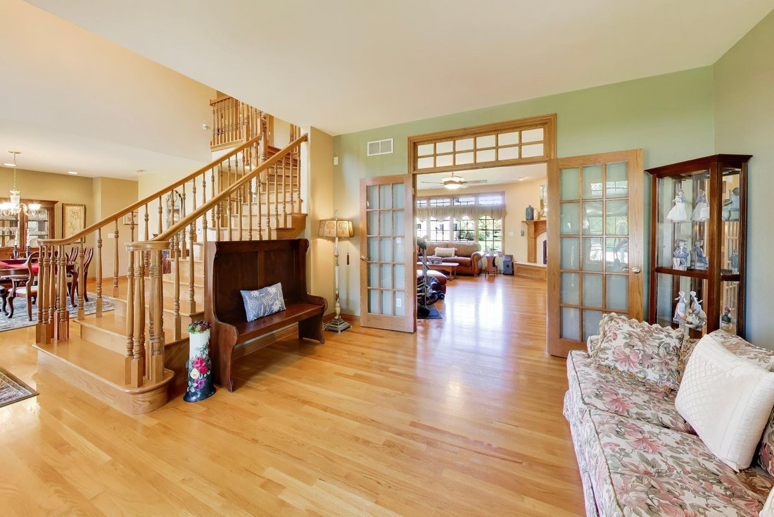 House in Munster, Indiana, United States 5 - 19018603