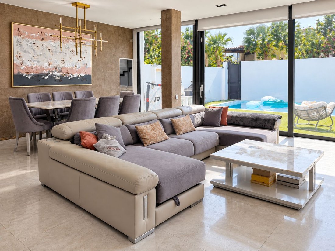 Apartment in Nueva Andalucia, Marbella, Spain 3 - 19019209