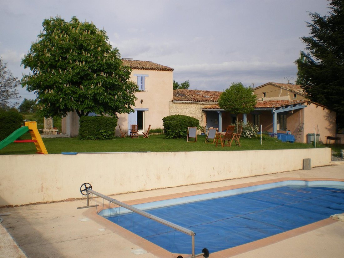 Casa en Revest-du-Bion, Provenza-Alpes-Costa Azul, Francia 1 - 19019366