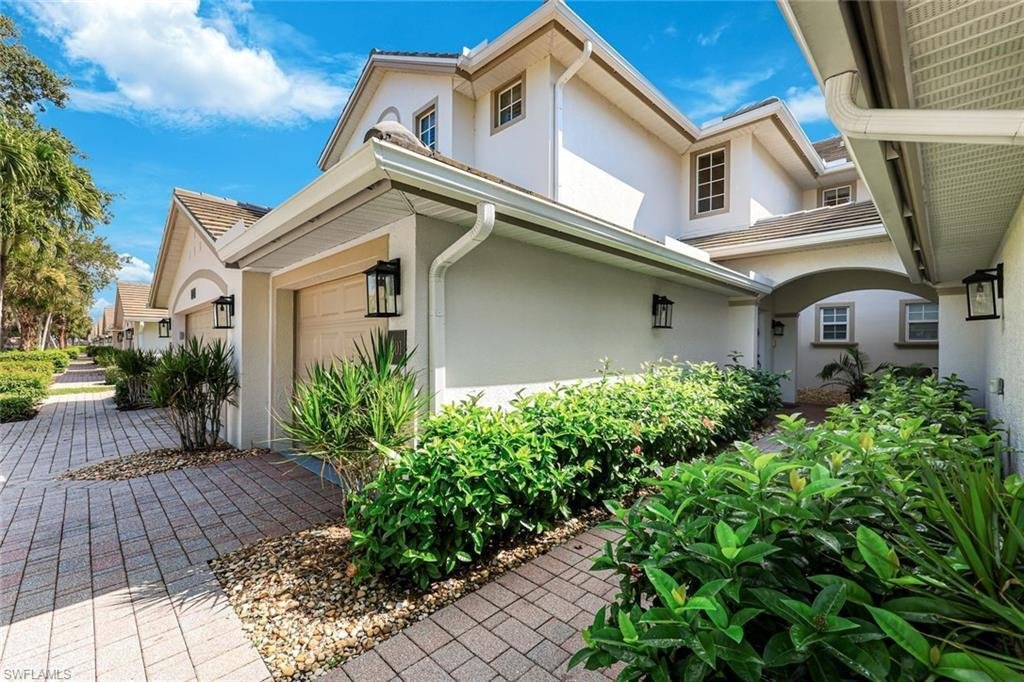 Condo in Naples, Florida, United States 2 - 19018745