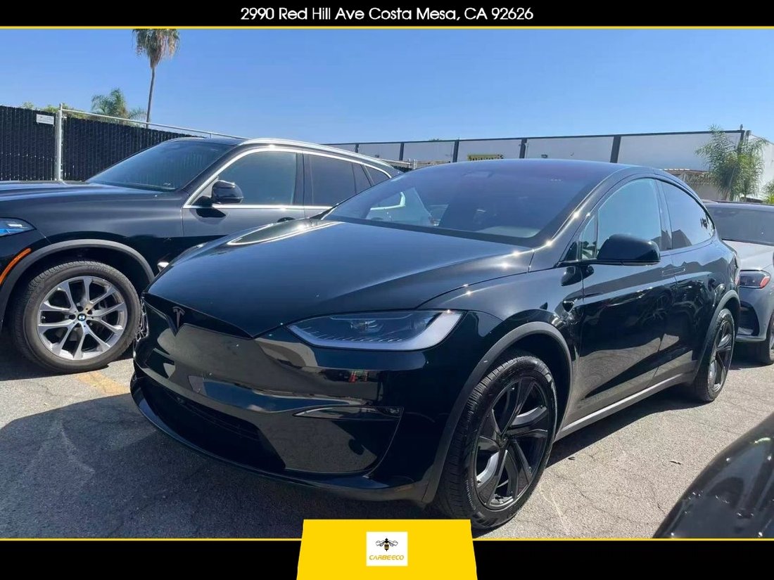 Suv in Costa Mesa, CA, United States 1 - 19019004