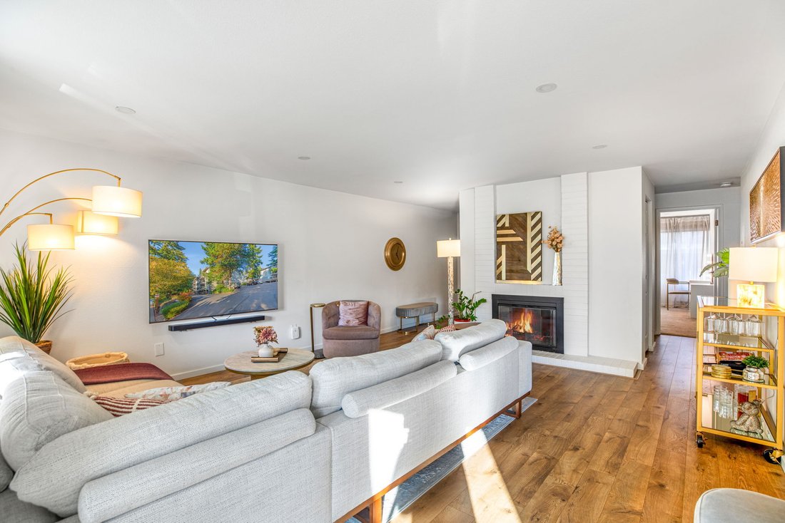 Condo in Mercer Island, Washington, United States 1 - 19018775
