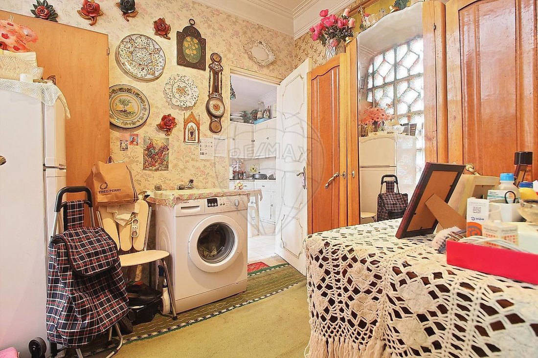 Apartment in Alvalade, Lisbon, Portugal 4 - 19018946