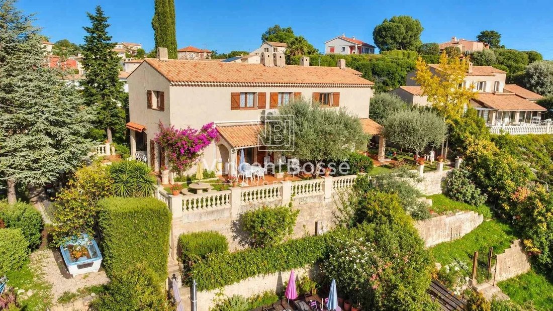 Casa a Saint-Laurent-du-Var, Provenza-Alpi-Costa Azzurra, Francia 5 - 16811511