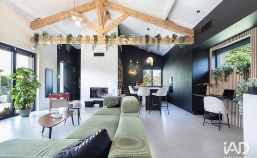 Haus in Saint-Genis-les-Ollières, Auvergne-Rhone-Alpen, Frankreich 1