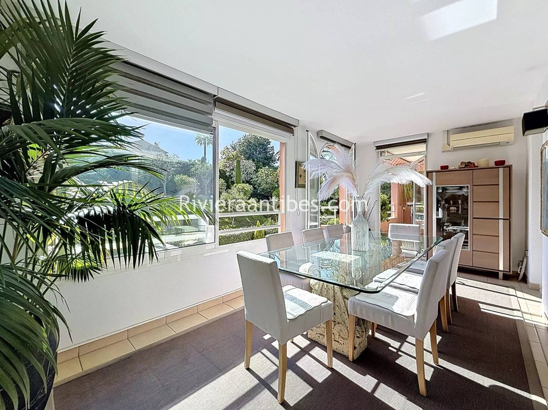 Appartamento a Les Cougoulins-Rastines, Antibes, Francia 4 - 18066849