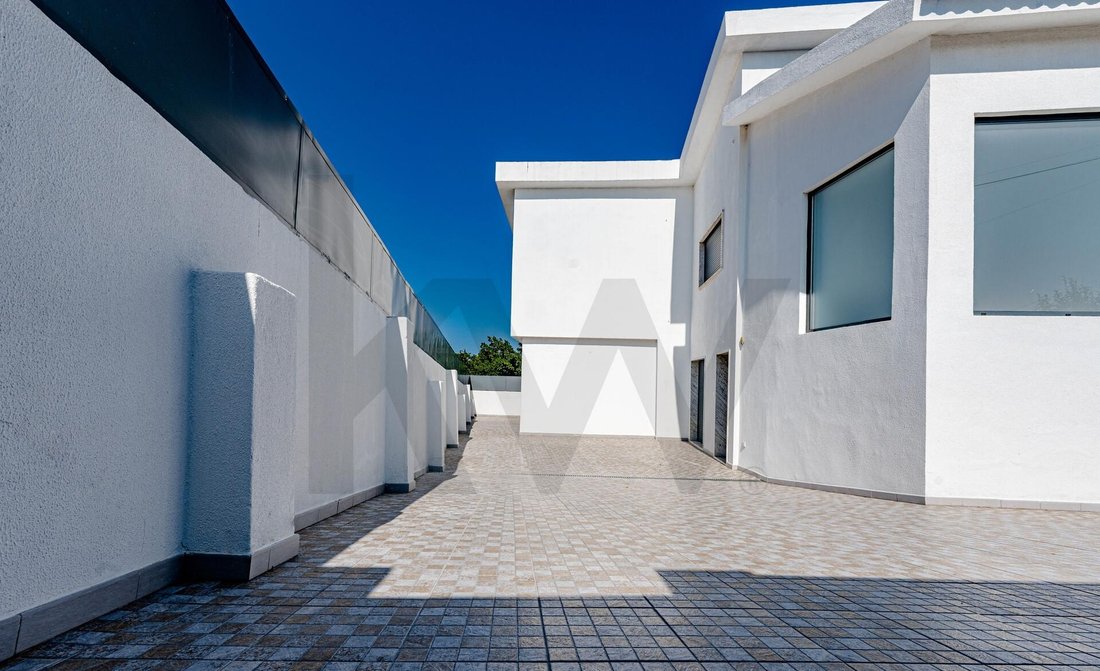Townhouse in Sao Domingos de Rana, Lisbon, Portugal 2 - 19018821