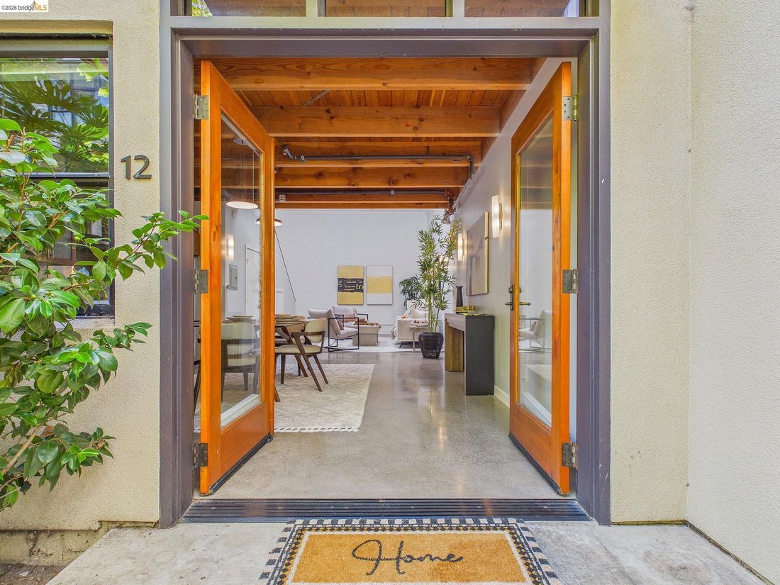 Condo in Oakland, California, United States 1 - 19018765