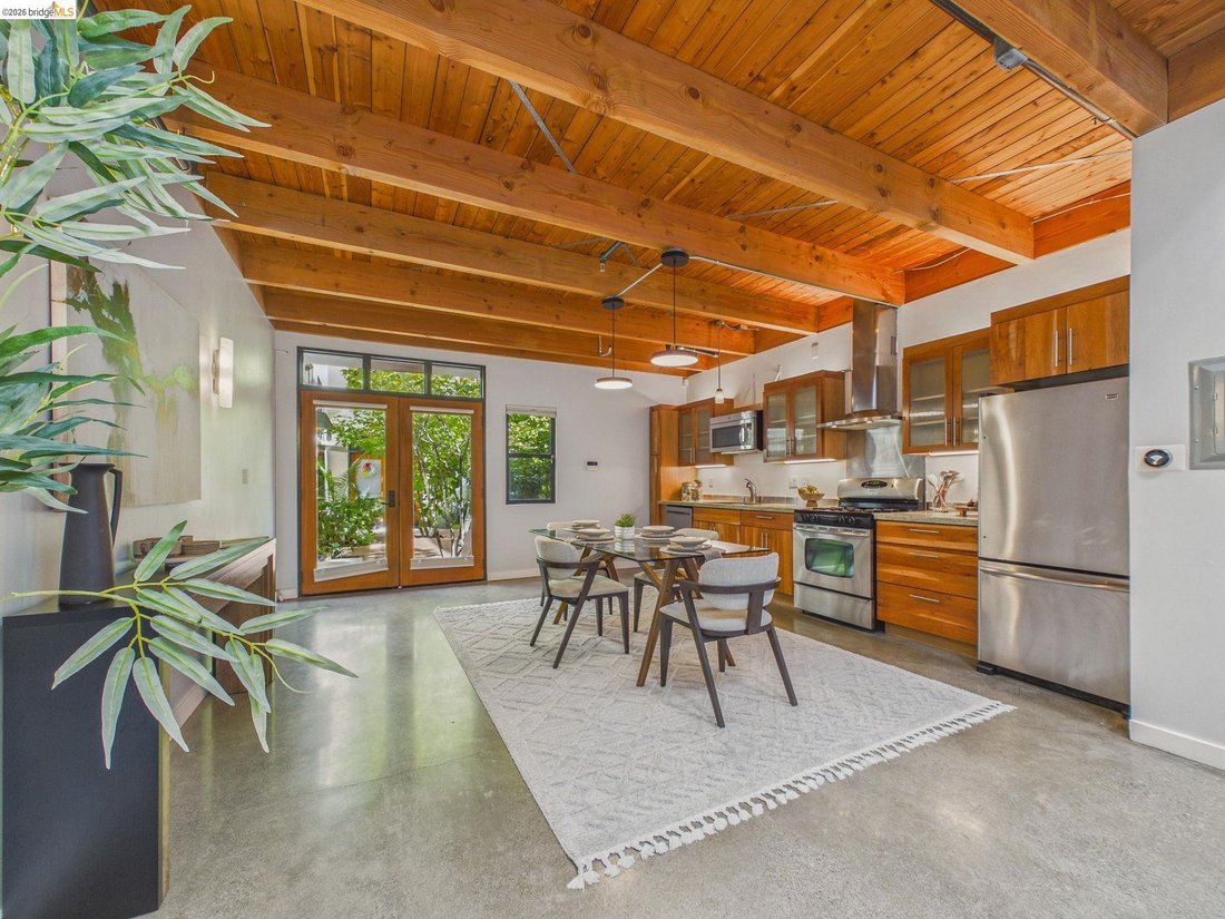 Condo in Oakland, California, United States 5 - 19018765