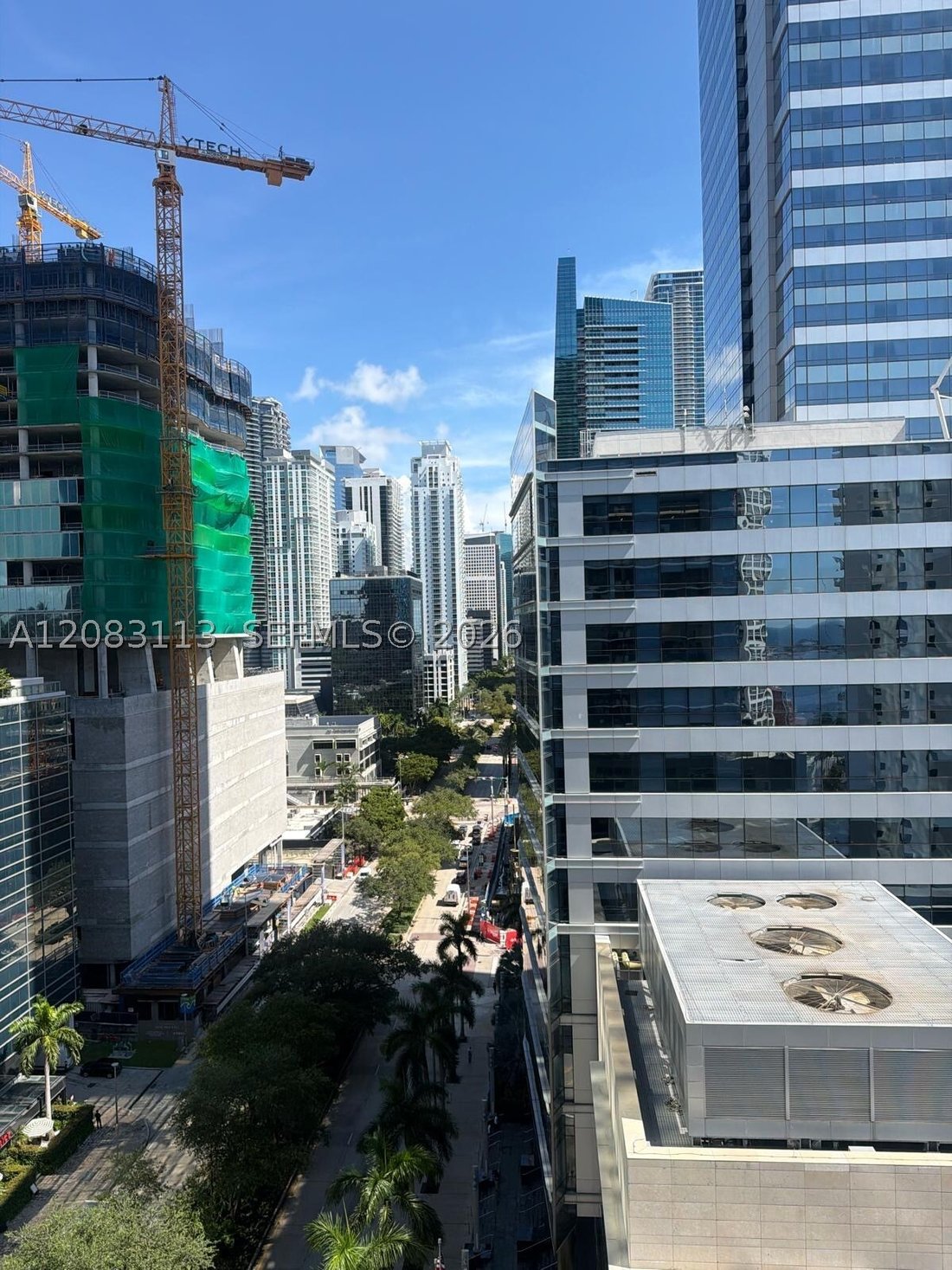 Condo in Miami, Florida, United States 1 - 19018657