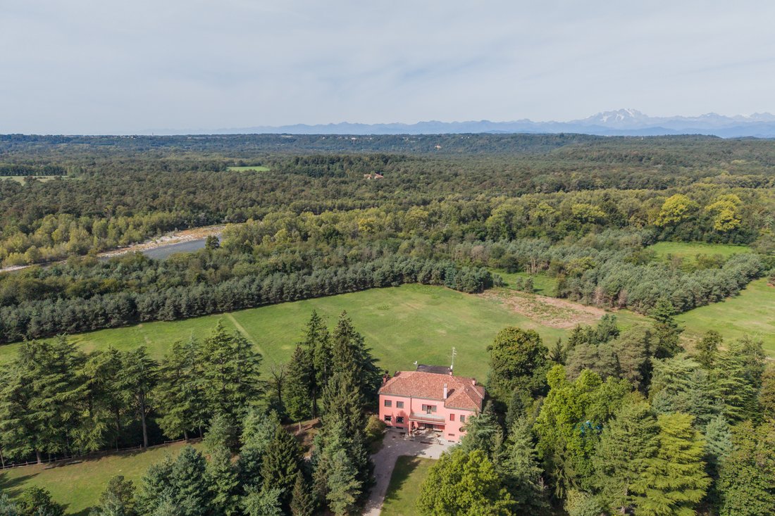 Domaine à Somma Lombardo, Lombardie, Italie 5 - 19019290