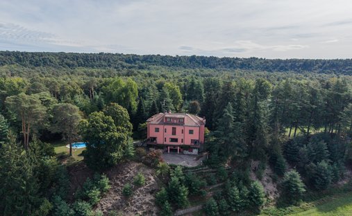 Domaine à Somma Lombardo, Lombardie, Italie 1