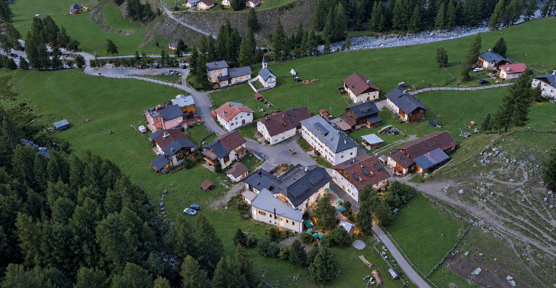 Chalet in Scuol, Grisons, Switzerland 1 - 19019365