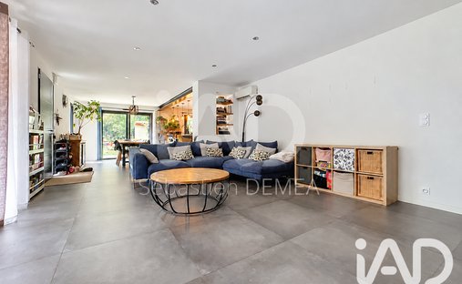 Casa en Montagne des Chèvres, Villeneuve-lès-Avignon, Francia 1
