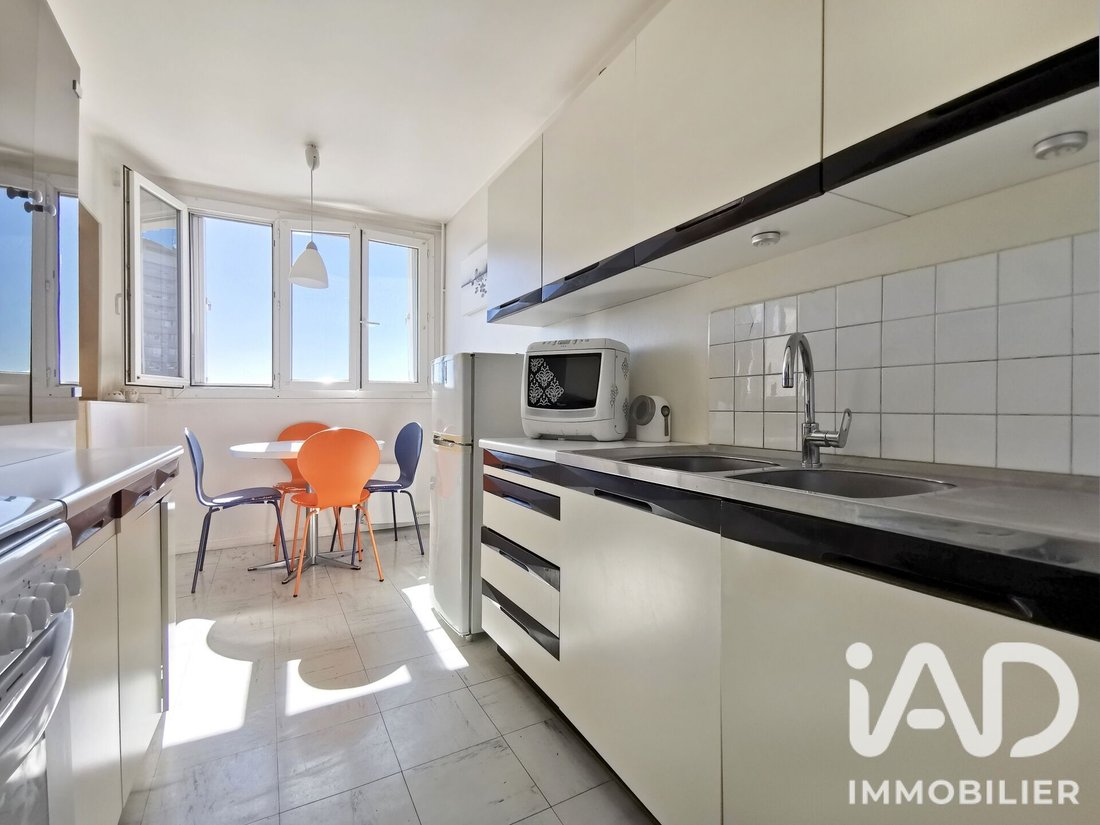 Apartment in Arrondissement of Bobigny, Ile-de-France, France 4 - 19019623