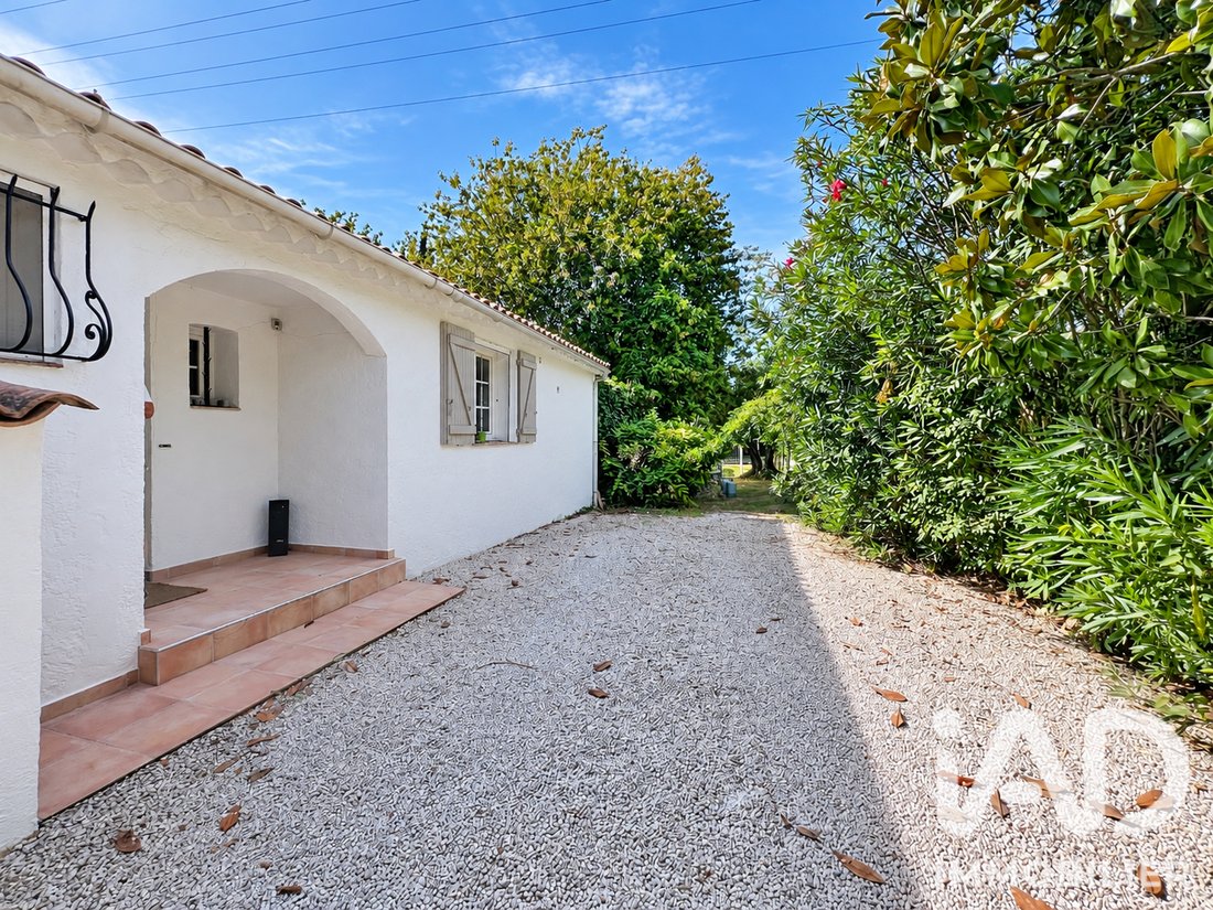 House in Mougins, Provence-Alpes-Côte d'Azur, France 3 - 19019548