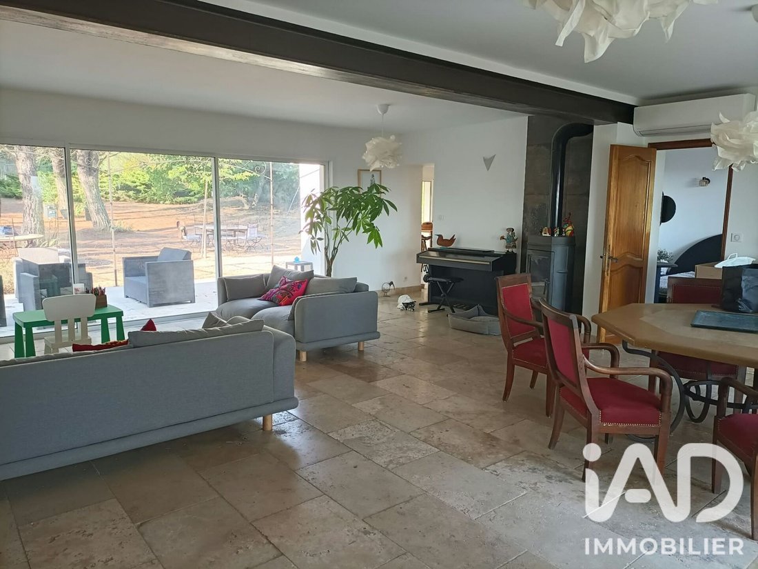 House in Arrondissement of Nimes, Occitania, France 5 - 19019631