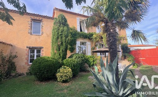 House in Brem-sur-Mer, Pays de la Loire, France 1