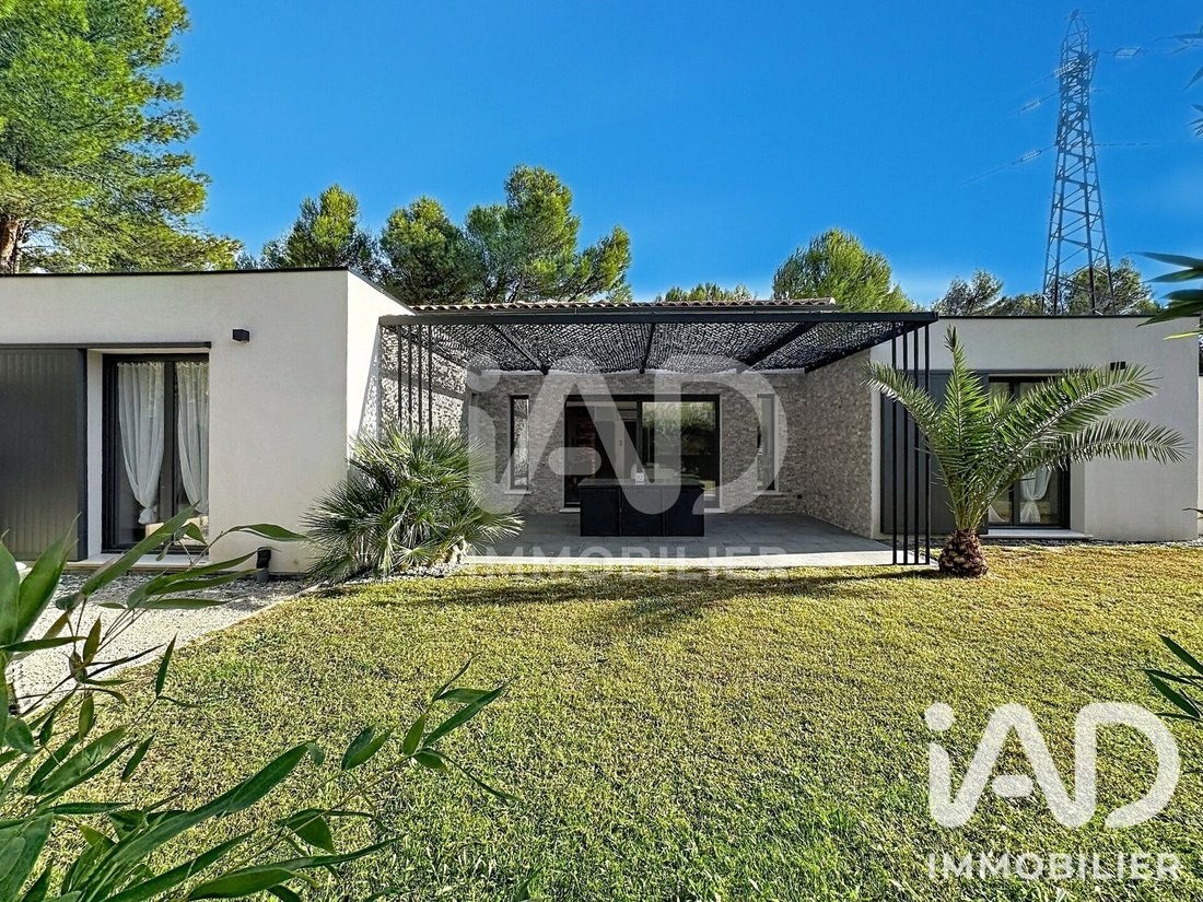 Casa en Mallemort, Provenza-Alpes-Costa Azul, Francia 1 - 19019535