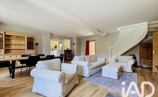 House in Landiras, Nouvelle-Aquitaine, France 1