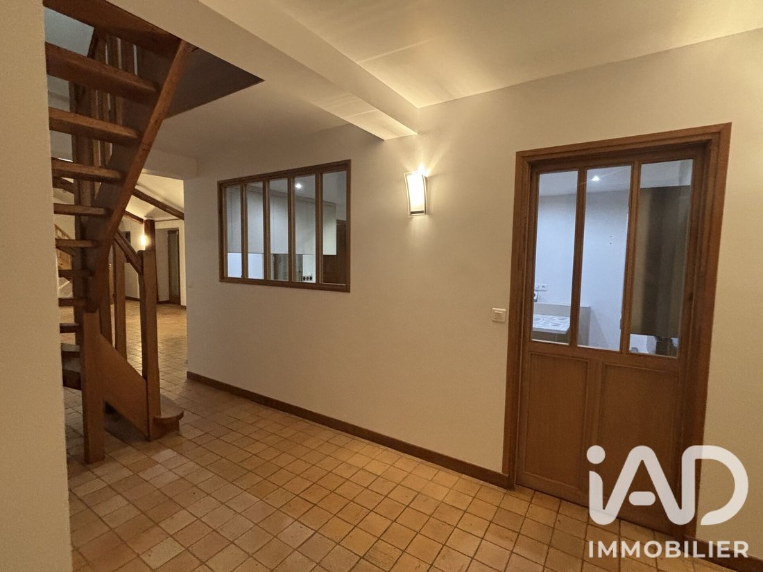 House in Rochefort-en-Yvelines, Ile-de-France, France 3 - 19019506
