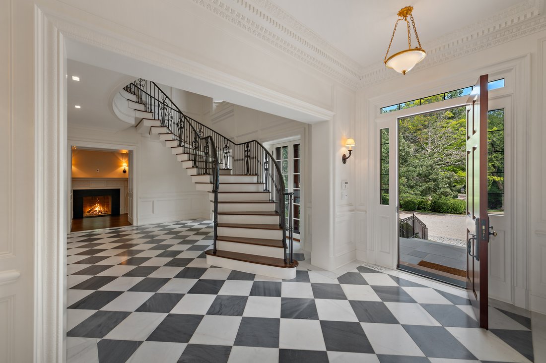 House in Greenwich, Connecticut, United States 4 - 19019495