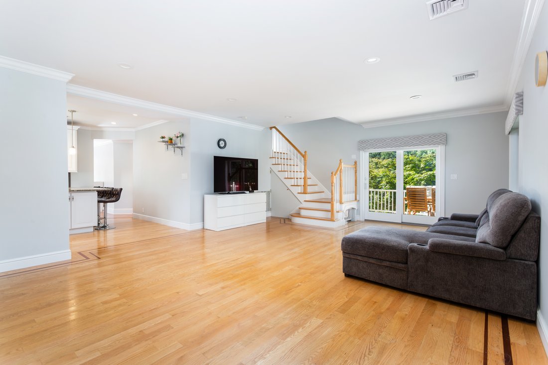 House in Stamford, Connecticut, United States 2 - 19019673
