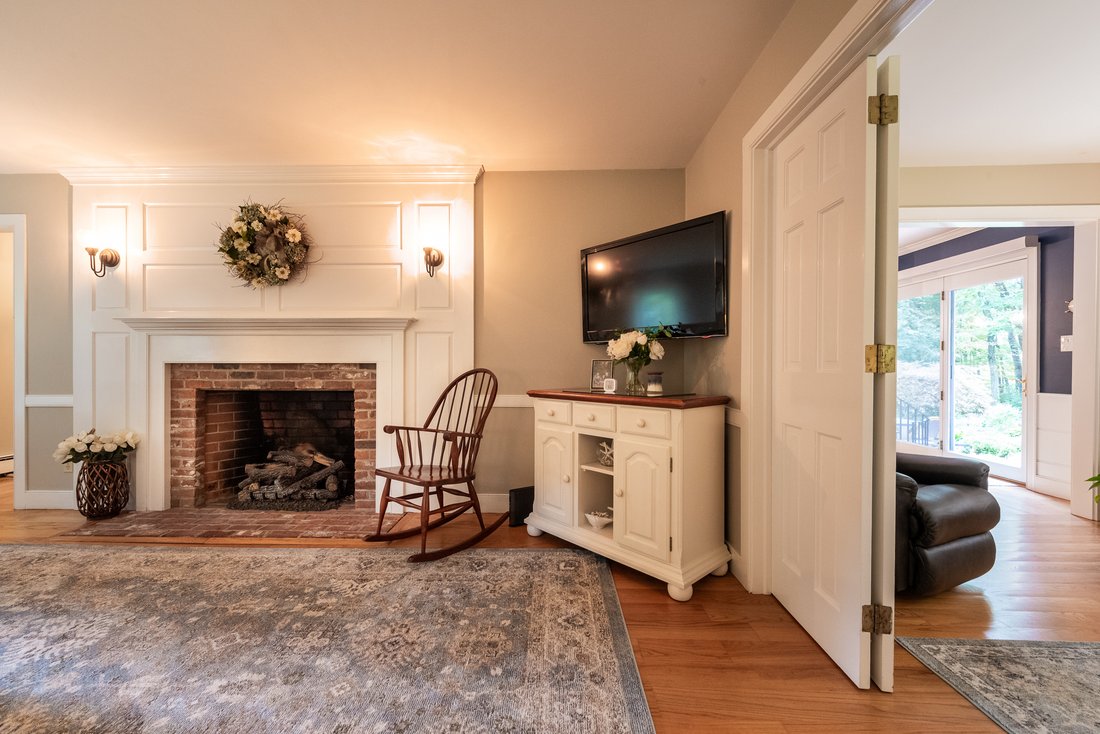 House in Chester, Connecticut, United States 3 - 19019735