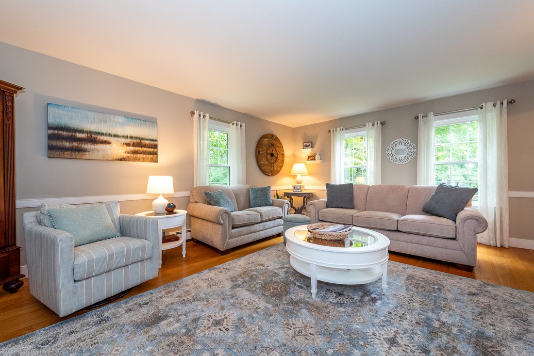 House in Chester, Connecticut, United States 2 - 19019735