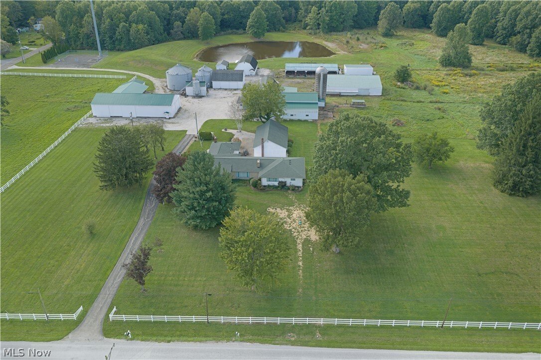 House in Southington, Ohio, United States 1 - 19019755