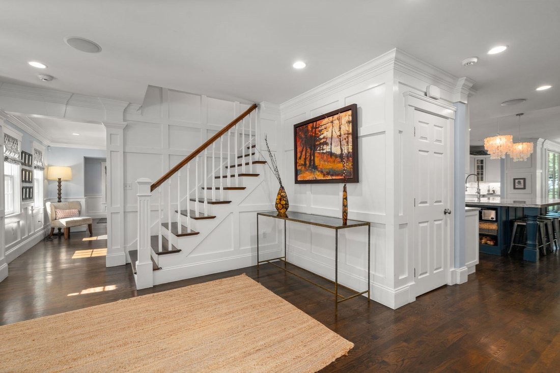 House in Newton, Massachusetts, United States 3 - 19019752