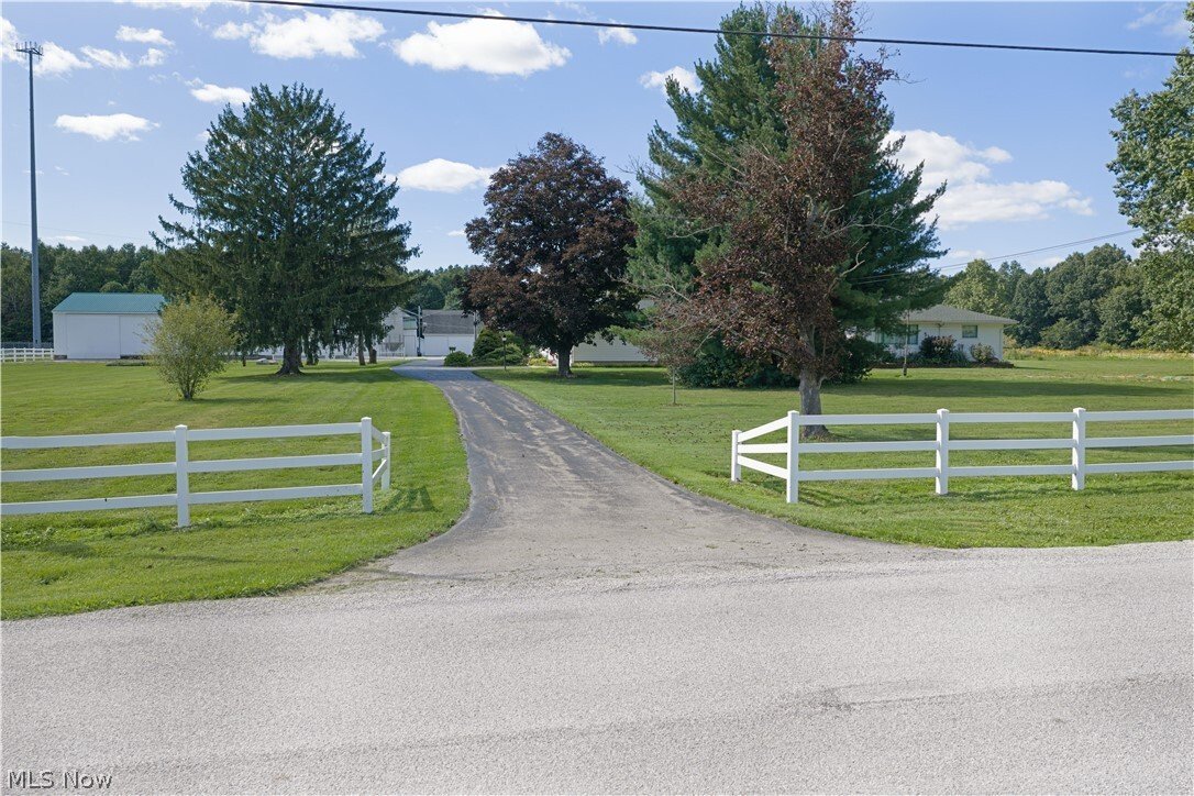 House in Southington, Ohio, United States 5 - 19019755