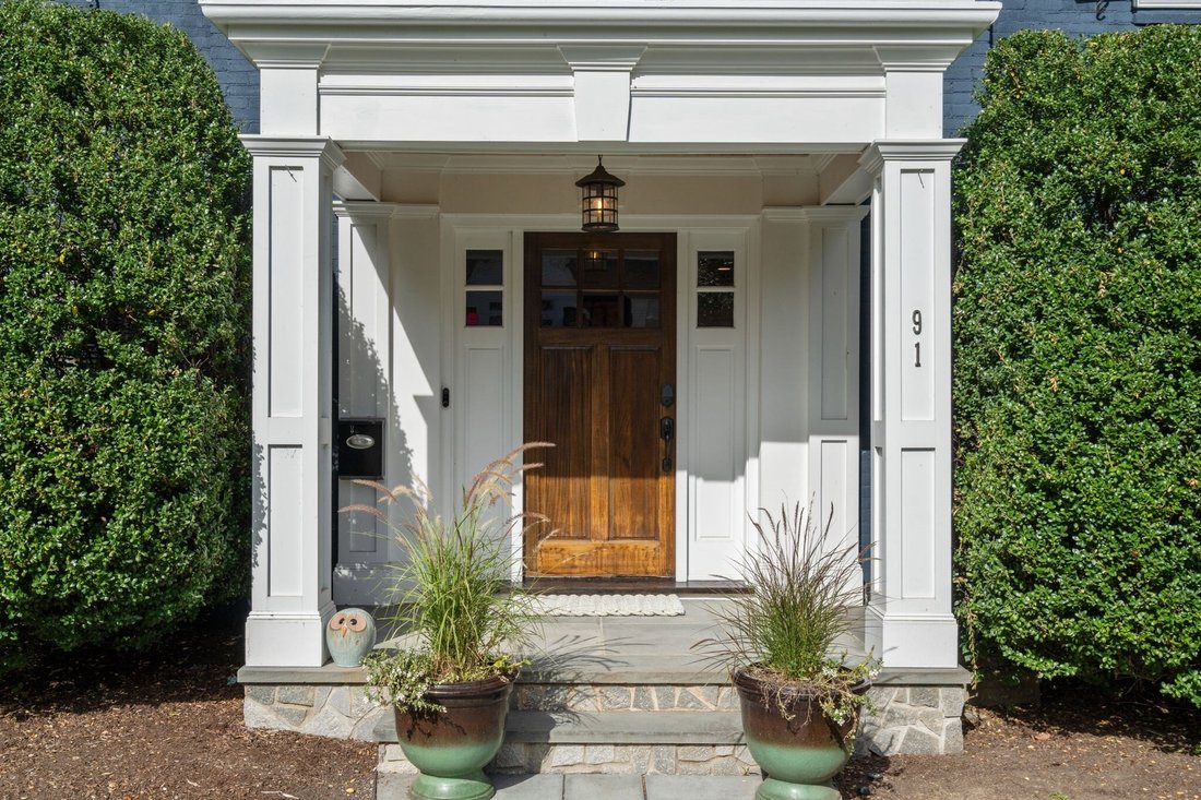 House in Newton, Massachusetts, United States 2 - 19019752