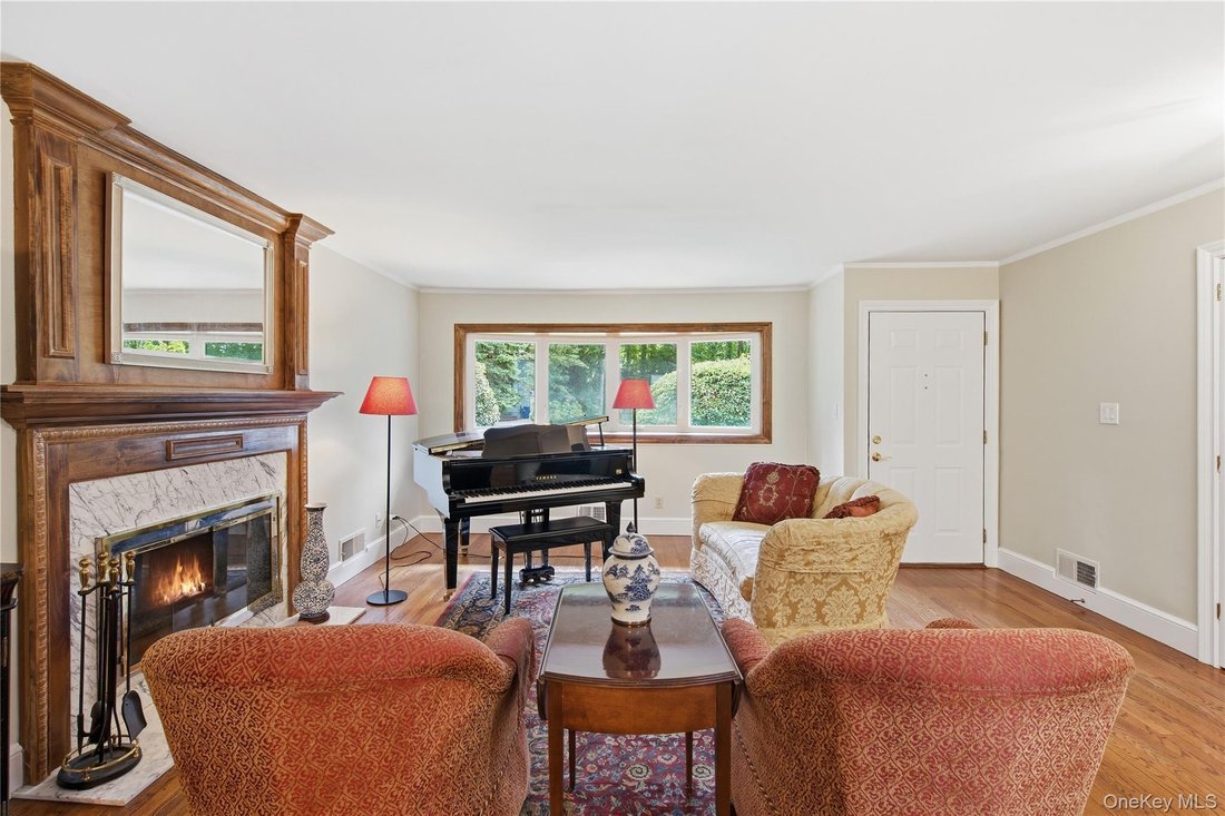 House in Halesite, New York, United States 2 - 19019877