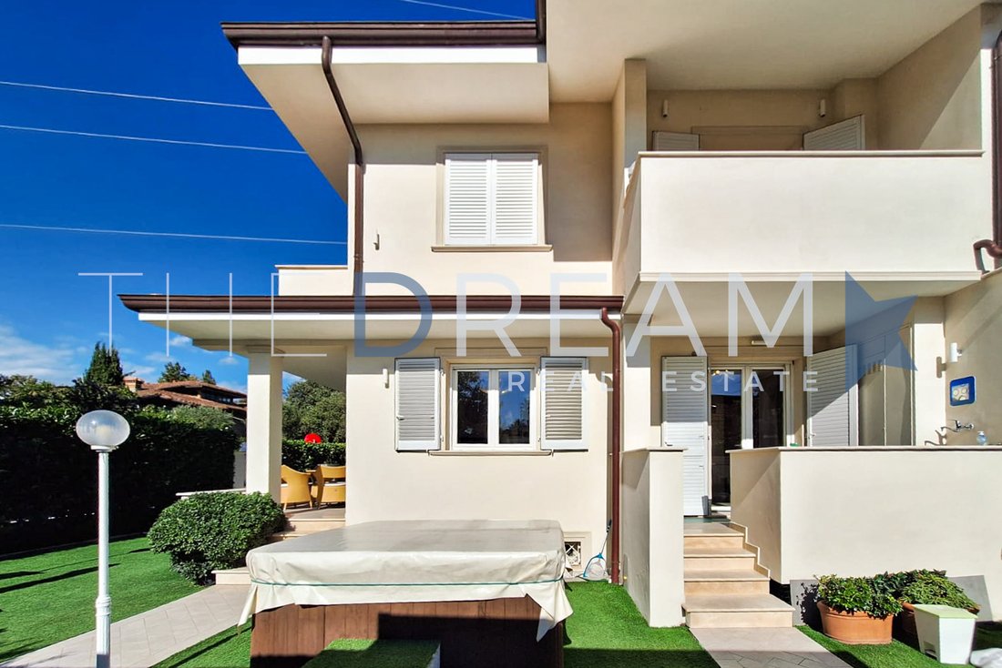 Villa in Caranna-Vaiana, Forte dei Marmi, Tuscany 4 - 19019871