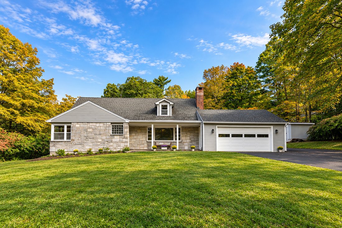 House in Redding, Connecticut, United States 2 - 19019972