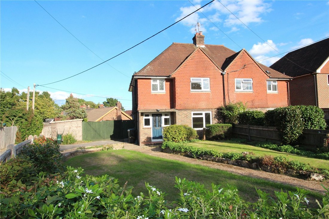House in Maresfield, England 1 - 19020246