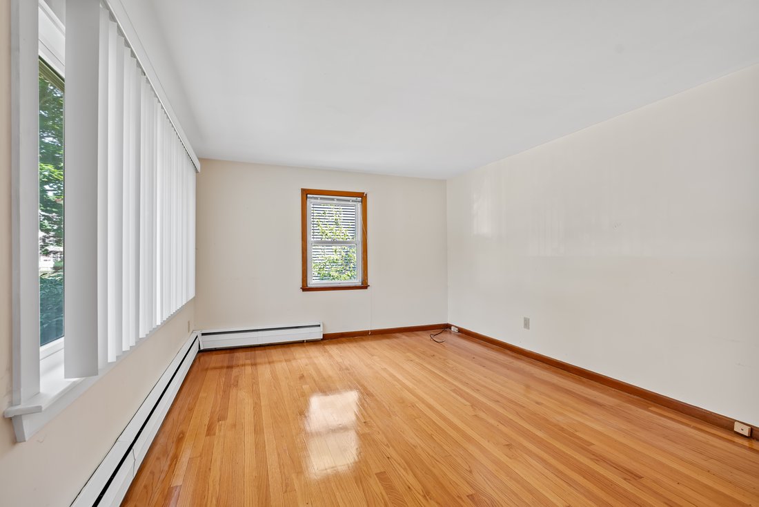House in Canton, Massachusetts, United States 2 - 19020029