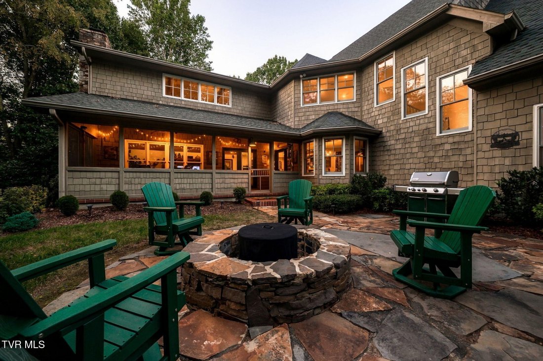 House in Bristol, Tennessee, United States 3 - 19020069