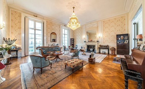 Apartment in Hyde Park, Westminster, England 1