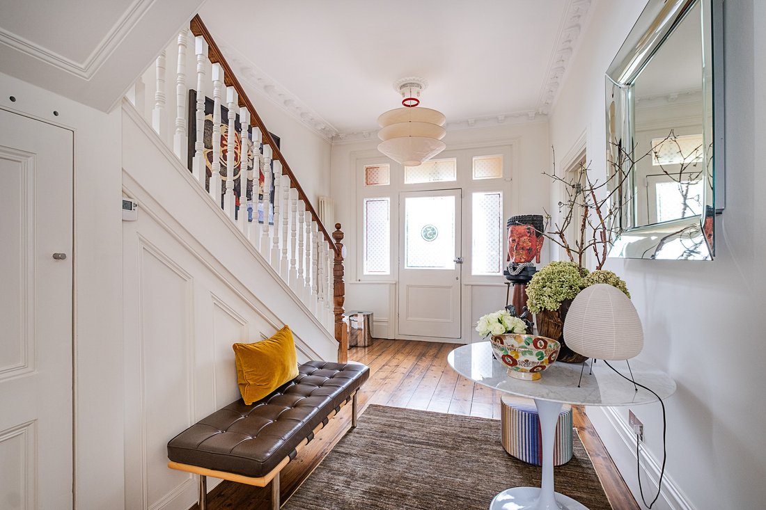 House in Kingston Upon Thames, Royal Borough of Kingston upon Thames, England 2 - 19020155