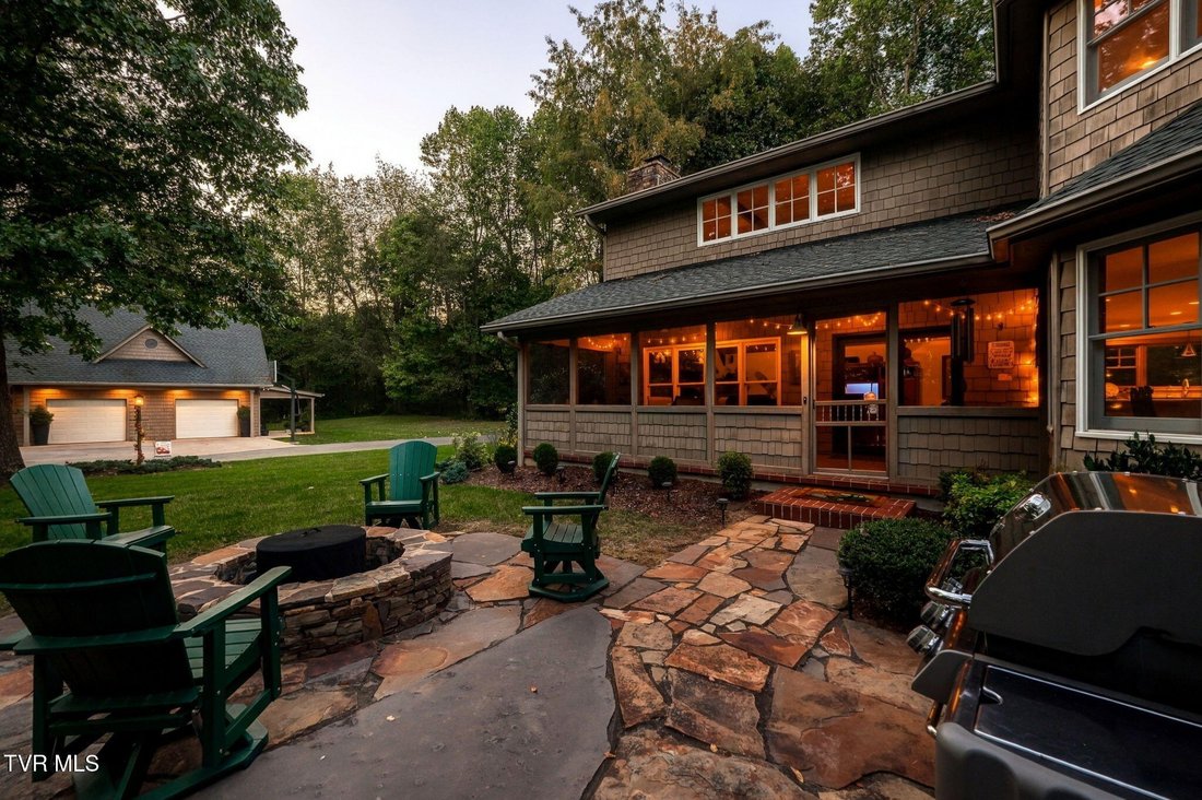 House in Bristol, Tennessee, United States 2 - 19020069