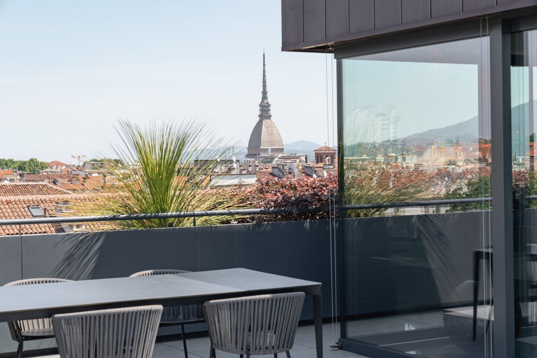 Apartment in Centro, Turin, Piedmont 1 - 19020014